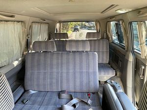Offre exceptionnelle : Honda Stepwgn 1997 propre et prête à être expédiée - Product Image 4