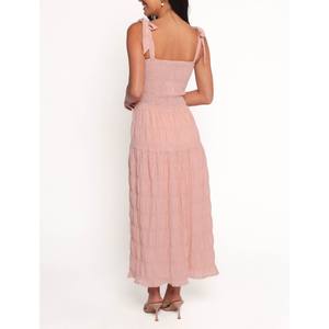 Robes pour femmes, vêtements élégants et tendance, conçus pour un confort quotidien, style moderne et utilisation polyvalente dans la garde-robe, fournisseur indien - Product Image 4