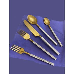 Juego de cubiertos de acero inoxidable chapado en oro con mango largo redondo liso diseño hecho a mano juego de cubiertos de acero inoxidable real - Product Image 6