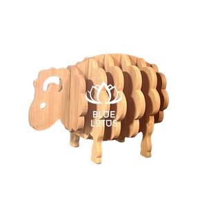 Juego de posavasos de animales de madera rústica hecho a mano de madera natural con formas de animales perfecto para decoración y uso práctico - Product Image 1