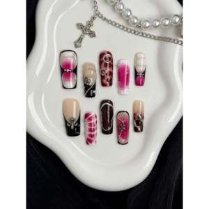 Velvet Dominion Press-On Nail Art: Elegante design in velluto per un look alla moda - Product Image 1