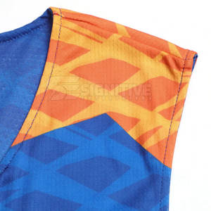 Uniforme de Baloncesto de Alta Calidad con Tela Transpirable para Movimientos Rápidos en la Cancha, Estilo Profesional - Product Image 3