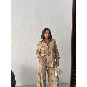 Chemisier en lin brodé F 2009 pour femme, chemise élégante et confortable - Product Image 3