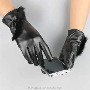 Gants d'hiver chauds en cuir PU coupe-vent pour femmes Gants de conduite de mode compatibles avec écran tactile noir - Product Image 2