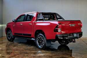 Toyota Hilux 2.8 GD-6 RB LEGEND 50 Cab RHD d'occasion 2020 - Product Image 5
