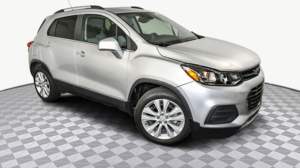 Chevrolet Trax 2020 avec toit ouvrant panoramique Sièges en cuir Direction gauche bien utilisée - Product Image 2