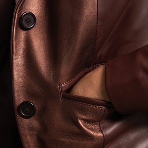 Veste en cuir pour femme respirante et confortable, avec logo personnalisé, tricotée, imperméable, coupe-vent, séchage rapide, service OEM, prix le plus vendu - Product Image 4