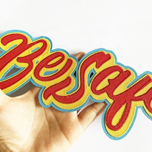 Écussons brodés personnalisés en tissu pour vêtements de sport à 3 couches, à coller au fer, à thermocoller, en sergé, en applique, badges en caoutchouc - Product Image 6