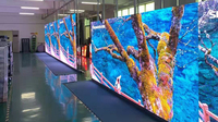 Pantalla LED de alquiler para exteriores de gran tamaño, alta frecuencia de actualización de 3840Hz, video wall LED a todo color para transmisiones en vivo de eventos deportivos al aire libre.
