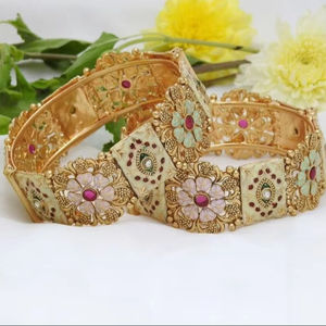 INDIAN BRASS <b>JEWELLERY</b> TRADITIONAL and <b>FASHIONABLE</b> ANTIQUE COPPER GOLD PLATED BANGLES - Product Image 1