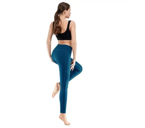 Spandex 100% 2025 Winter <b>Warm</b> Women's High Waist Knitted Breathable Plus Size Solid Color <b>Leggings</b> - Product Image 3
