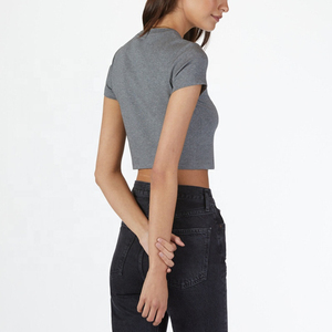 Manches courtes blanc haut court chemises été printemps femmes vêtements ajusté respirant hauts T-Shirt pour dames en gros - Product Image 2