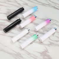Atomiseur de parfum rotatif en ABS dégradé de 8 ml avec impression de logo personnalisé, flacon pulvérisateur rétractable portable à deux étages