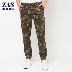 กางเกงจ็อกเกอร์ลำลองผู้ชายทรงหนา เอวสูง ปิดด้วยเชือกผูก ระบายอากาศ แห้งเร็ว ผลิตจากโพลีเอสเตอร์ผสม เหมาะสำหรับฤดูใบไม้ร่วง ผลิตในบังกลาเทศ - Product Image 1