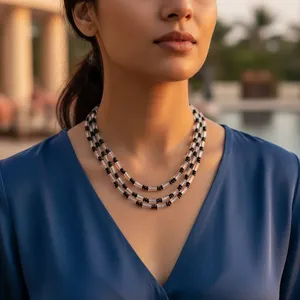 Collier bohème vintage en perles turquoise pour femmes, en jade ou en plastique, design de chaîne, cadeau idéal - Product Image 1