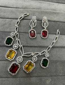 ชุดสร้อยคอแต่งงานแบบอินเดีย สร้อยคอแบบซาบายาซาชีประดับมรกต ชุดเครื่องประดับแต่งงานแบบปากีสถาน ของขวัญสำหรับงานหมั้น สร้อยคอสำหรับผู้หญิง - Product Image 2