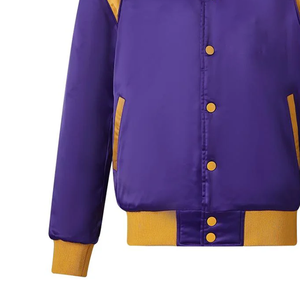 Veste bomber réfléchissante 3M de qualité supérieure Omega Psi Phi, imperméable, réversible, vêtement urbain de style universitaire, violet or, personnalisable sur le devant - Product Image 4