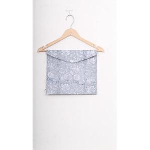 Mooie Hemelsblauwe Dames Nachtkleding Casual Stijl Bloemenprint Halve Mouwen Shirt Short 100% Katoen Odm Voorraad - Product Image 5