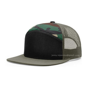 Casquette 7 panneaux personnalisée à motif camouflage Casquette de camionneur Snapback à bord plat Taille réglable Logo PVC caoutchouc personnalisé Chasse Sport Gorras - Product Image 2