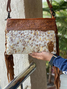 Bolso con flecos de cuero de vaca metálico hecho a mano, bolso bandolera de cuero genuino hecho a mano para mujer, bolsos cruzados de tamaño ideal - Product Image 3