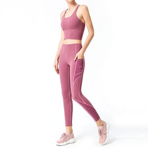 Ensembles de yoga pour femmes en motif solide de haute qualité avec le dernier design Nouvelle arrivée Style tendance Vente à bas prix - Product Image 1