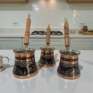 Ensemble de cafetière vintage de luxe 3 pièces en cuivre émaillé, avec poignée portable, pour le thé, en laiton durable, verre, céramique, métal - Product Image 3