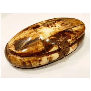 Handcrafted Oval Camel Bone and Velvet Trinket Jewelry <b>Storage</b> <b>Box</b> for Gifts, Keepsakes, and Luxury Decoration - Product Image 2