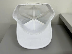 Fabriqué au Vietnam Fabricant, Logo de broderie 3D personnalisé et style Casquette de camionneur en maille blanche, Streetwear sportif et quotidien pour adultes - Product Image 3