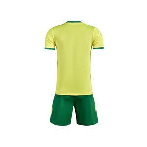 เสื้อฟุตบอลระบายอากาศได้ดี ผลิตตามสั่ง ปี 2024 2025 ชุดยูนิฟอร์ม แห้งเร็ว สำหรับผู้ชาย ผลิตจากโพลีเอสเตอร์ 100% ยืดได้สี่ทิศทาง - Product Image 2