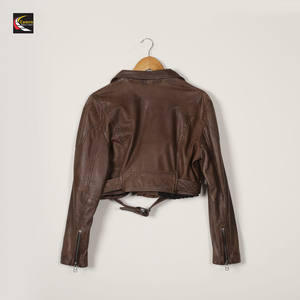 Vestes bomber tendance pour femmes en cuir de mouton imprimé respirant pour l'hiver, prix de production en gros - Product Image 2