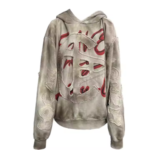 เสื้อฮู้ดดี้ผ้าฟลีซปักลายโบราณแบบกำหนดเองสำหรับผู้ชาย สไตล์เรโทรฤดูหนาว พร้อมแพทช์ปักแบบกำหนดเอง ตัดเย็บแบบยูนิเซ็กส์ ทรงโอเวอร์ไซส์ สไตล์สตรีท ผ้าฝ้าย 100% - Product Image 1