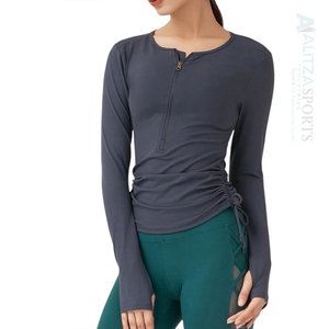 Camisa de baño de protección contra sarpullidos de manga larga para mujer con protección solar UPF 50 + tela transpirable y de secado rápido perfecta para agua al aire libre - Product Image 2