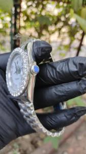 Montre-bracelet en quartz entièrement sertie de pierres, cadran en verre 20 mm, moissanite testée au diamant, idéale pour un cadeau d'affaires - Product Image 3