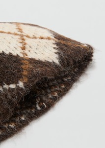 Gorro de Punto de Mohair con Forro de Satén de Alta Calidad y Precio Económico OEM/ODM, Gorro de Invierno Cálido con Diseño Jacquard - Product Image 5