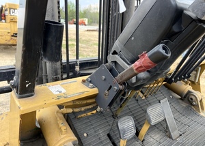 Occasion bien entretenu 2004 CATERPILLAR DP70 à vendre également disponible pour livraison dans le monde entier - Product Image 5