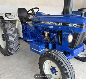 Tracteur Farmtrac 60 T20 2018 utilisé avec les composants de base de la boîte de vitesses du moteur - Product Image 6