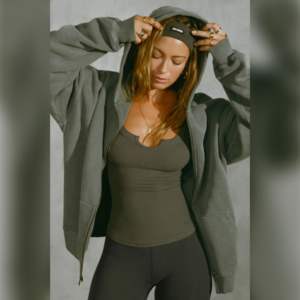 Great Quality Heavy <b>Thick</b> Long Sleeve Screenprint Custom logo 320 Gsm Cotton OEM Puff Oversized Hoodie for Women - Product Image 4