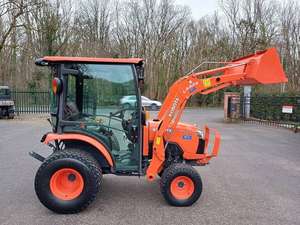 รถแทรกเตอร์ขนาดเล็ก Kubota ประสิทธิภาพสูงสำหรับการส่งออกและใช้ในการเกษตรใช้รถแทรกเตอร์ขนาดเล็ก4x4 - Product Image 6