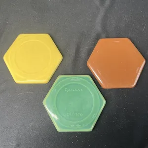 Romany Co. Juego hexagonales de azulejos de cerámica brillante de 3 piezas 4 3/4î Azulejos pulidos para interiores de centro comercial de patio Estilo vintage de ladrillo refractario - Product Image 1