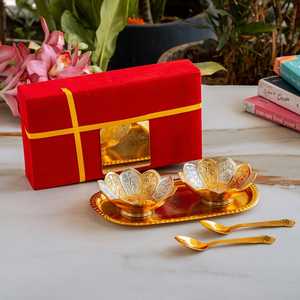 Juego de 2 Tazones Plateados con Diseño de Loto, 2 Cucharas y 1 Bandeja, Decoración Festiva para Mesa en Diwali, Año Nuevo y Otros Eventos - Product Image 1