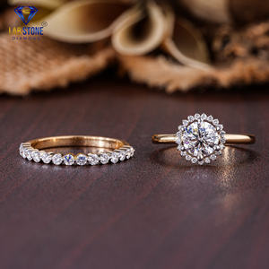 1.42 TDW Bague en or jaune avec diamant taillé rond par Lab-Stone / Shine avec diamants/couleur EF-VS - Product Image 2