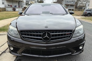 Mercedes-Benz CL63 AMG 2008, 6,2 litres V8, très bien équipé avec sièges en cuir, toit ouvrant panoramique, caméra arrière 360°, conduite à gauche - Product Image 2
