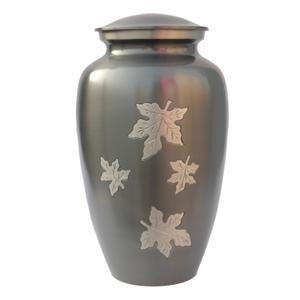 Urne funéraire en métal noir et argent unique avec motif de feuilles tombantes Fourniture de funérailles commémoratives de cendres pour adultes - Product Image 1