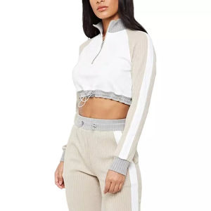 ชุดวอร์มสองชิ้นสำหรับผู้หญิงชุดครอปท็อปและมีฮู้ดชุดเทรนนิ่งผ้าคอตตอน100% เป็นมิตรกับสิ่งแวดล้อมแบบใหม่ขายส่ง (6) - Product Image 2