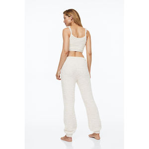 Pantalons de jogging avec poches personnalisés pour femmes Pantalons de survêtement pour le yoga, l'entraînement et la course à pied pour femmes - Product Image 4
