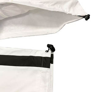 Conception personnalisée de sport pour hommes, entraînement de football, survêtement en satin, coupe-vent en nylon et ensembles de 2 pièces pour garçons pour les sports d'été - Product Image 3