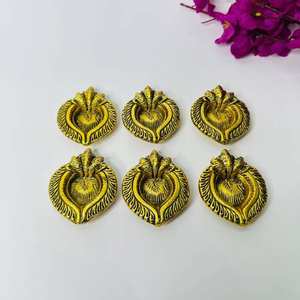 Decoración del hogar T-Light Holder Religioso Latón Diya Técnica Aluminio Incienso Aromaterapia Difusor Pulido Nuevo Incienso - Product Image 1