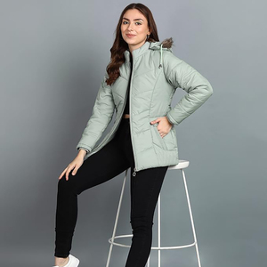 Wholesalers Top Quality Custom Logo Nylon <b>Winter</b> <b>Quilted</b> Jackets Women's Polyester Standard Length Customized Printing - Product Image 3