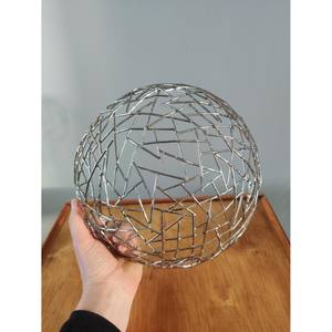 Sculpture Vintage Bol en Fil d'Acier Inoxydable Bol à Fruits Décoratif Bol à Fruits Moderne Personnalisé - Product Image 5