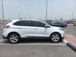 2024 Edge Sedán Usado con Volante a la Izquierda, Motor 4.1-6L de Aspiración Natural, Tracción Total, Asientos de Cuero, Control de Crucero Adaptativo, Techo Panorámico Oscuro - Product Image 3